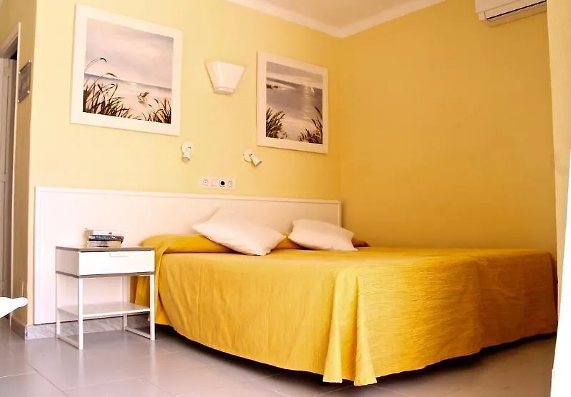 Hostel HR Gil Palmanova