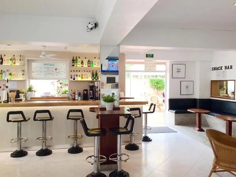 Hostel HR Gil Palmanova Spanien